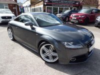 AUDI TT